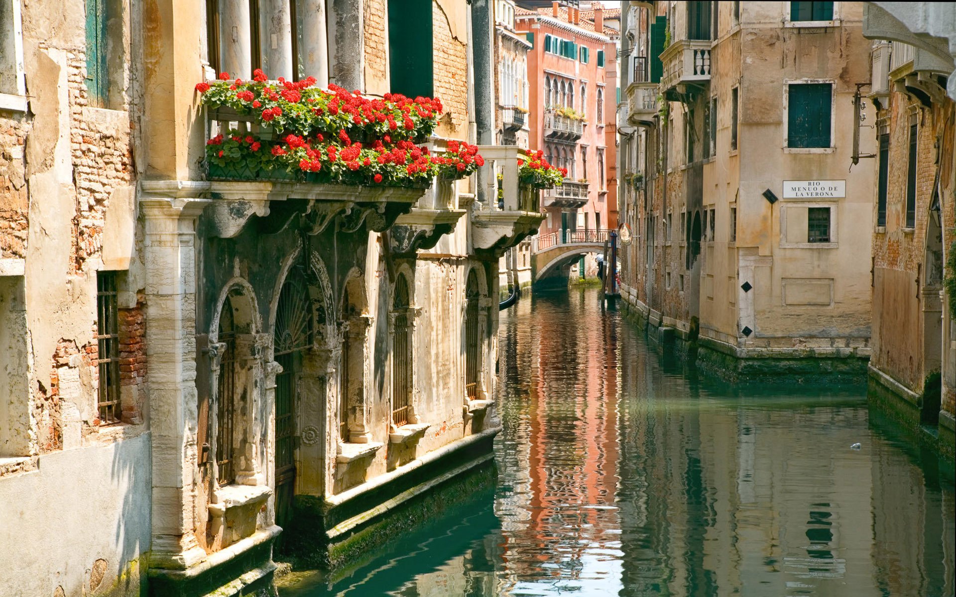 italien straße wasser balkon blumen