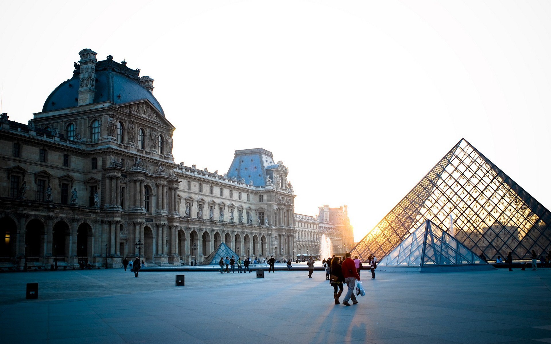 paris louvre frankreich