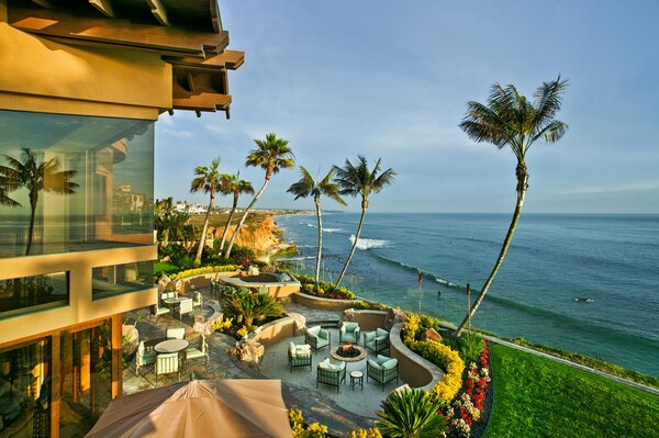 Photo of the coast in California from the room window