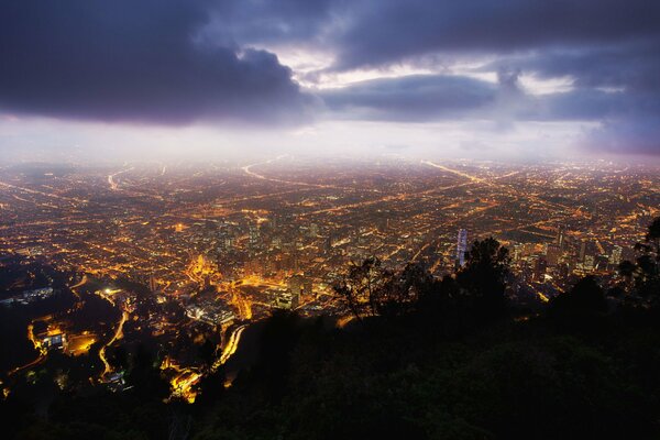 Reiche Nacht Kolumbien Montserrat