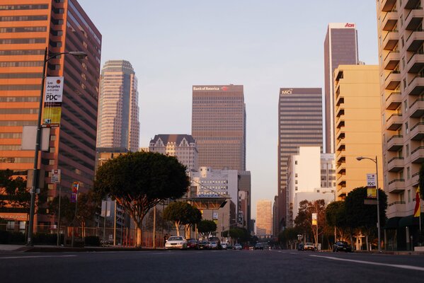 Tramonto urbano in California