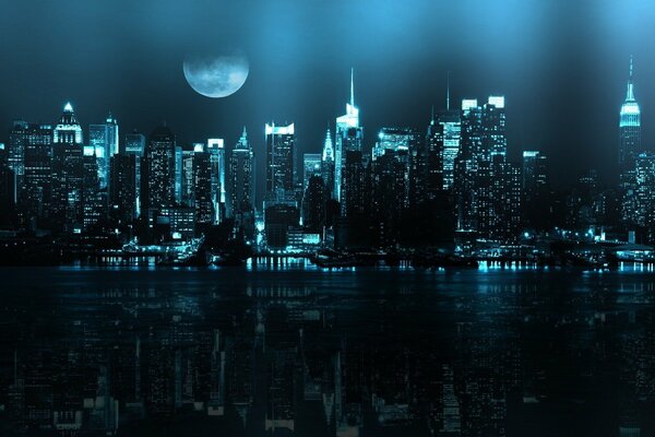 New York sur fond de ciel lunaire nocturne