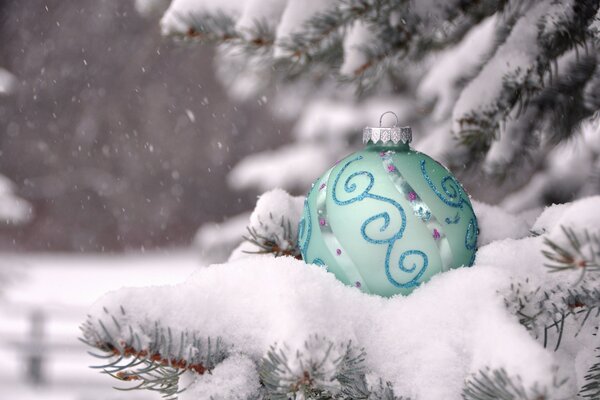 Schnee Winter am Weihnachtsbaum Spielzeug