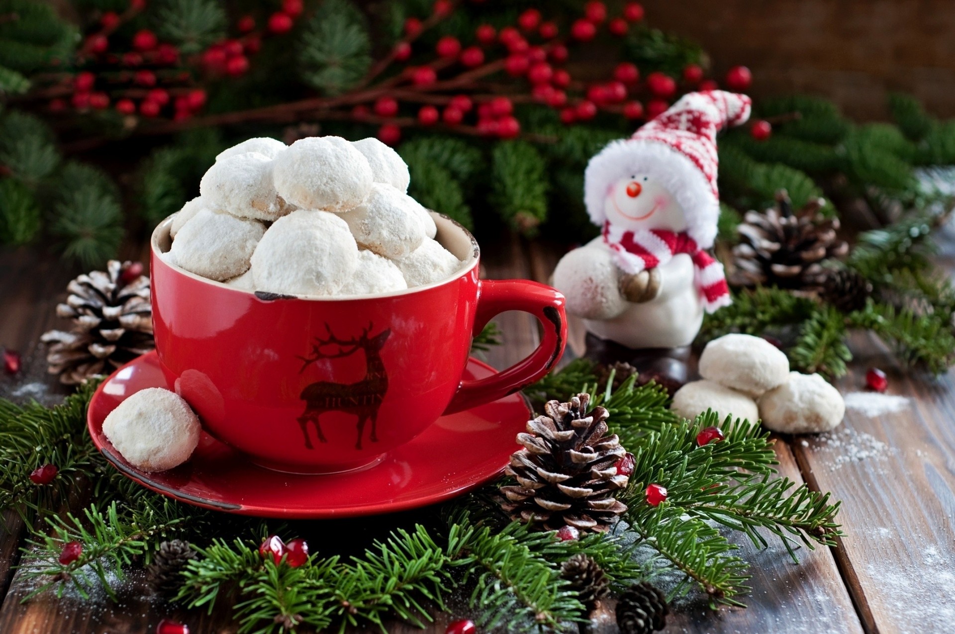 arbre de noël bonhomme de neige bonbons coupe