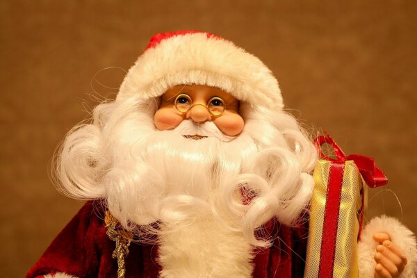 Santa Claus doll with glasses