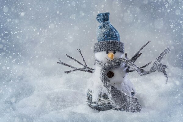 Muñeco de nieve de juguete contra la nieve