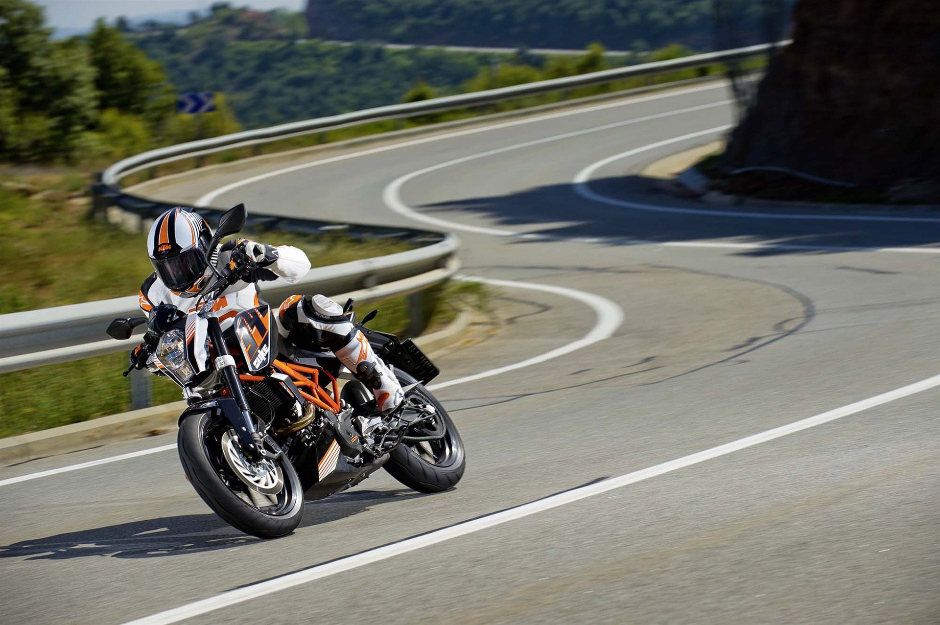 ktm 390 duke moto velocidad motocicleta 2013