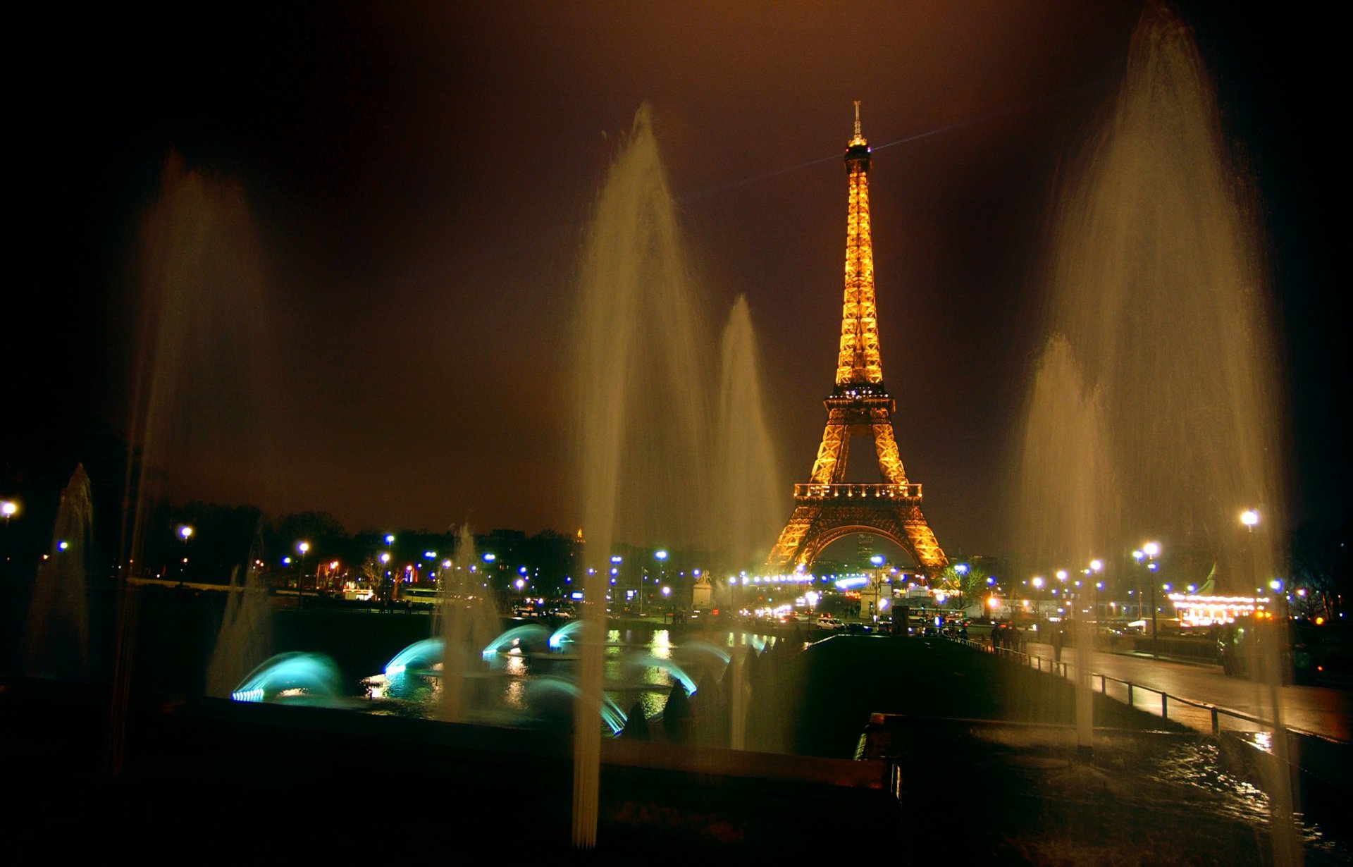 france paris eiffel tower night fountains light