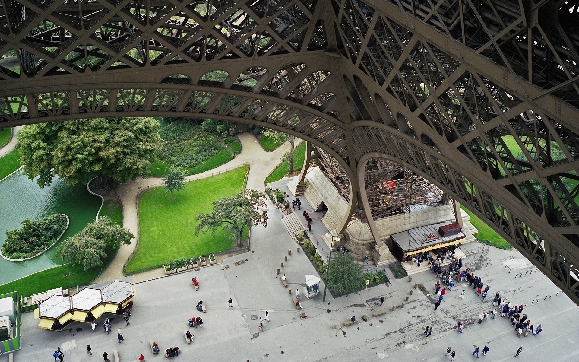 parigi francia torre eiffel persone parco