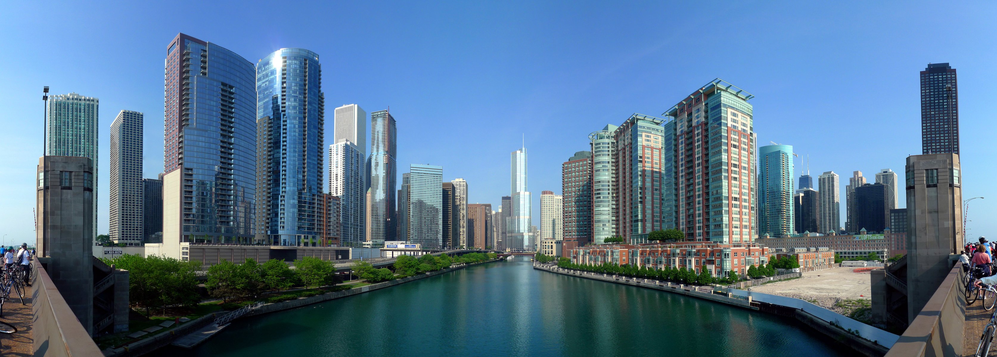 usa city chicago river water view panorama houses buildings sky skyscrapers photo