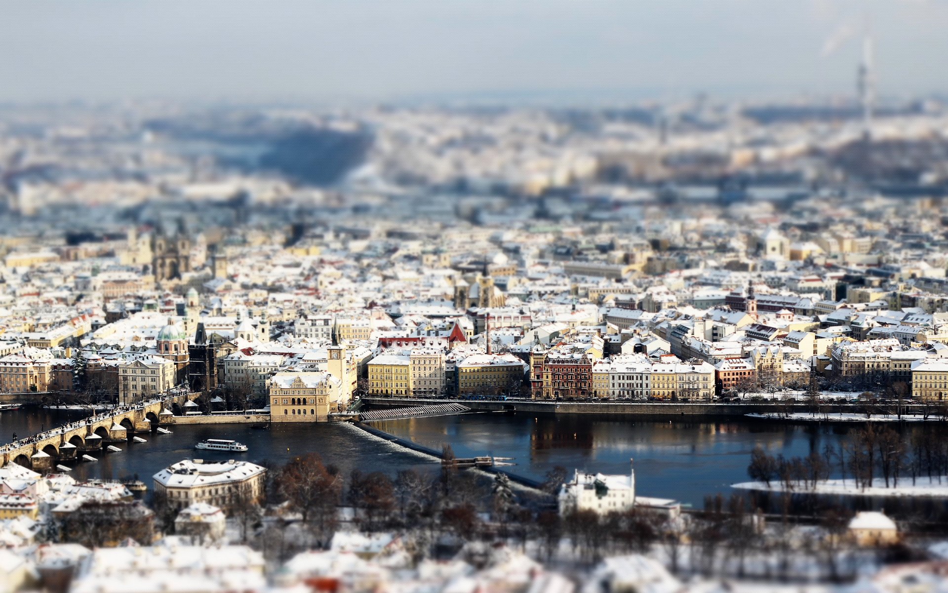 z przesunięciem i pochyleniem miasto praga zima śnieg