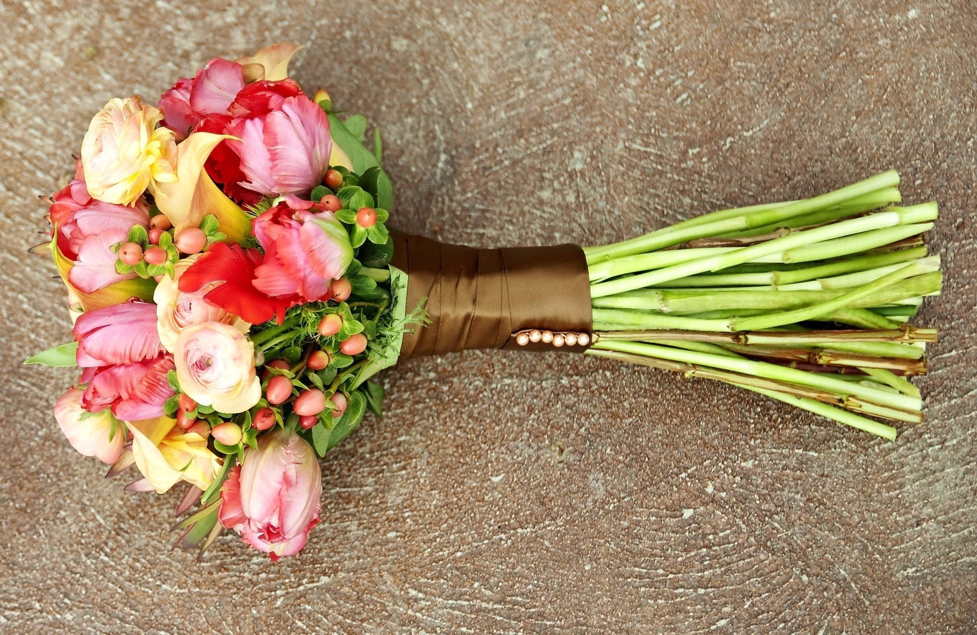 fleurs joliment ranunculus bouquet