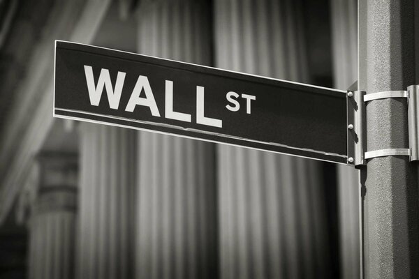 Wall Street sign, beautiful photo