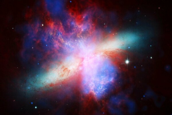 Цветные вспышки в галактике
