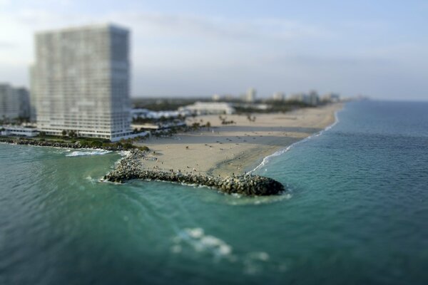 Building on the beach in Miami