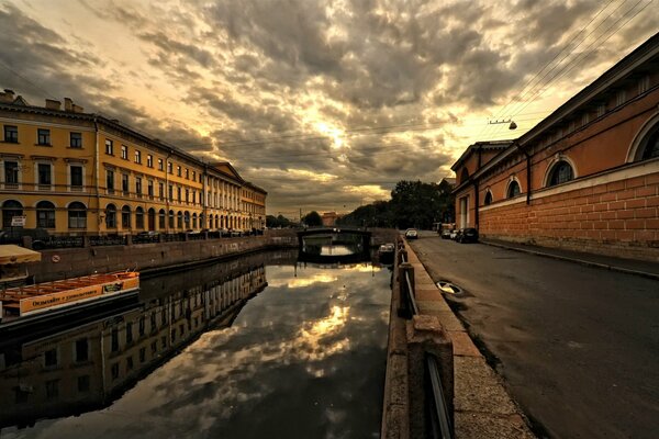 Pavement in the city of St. Petersburg. Old houses and buildings on the streets