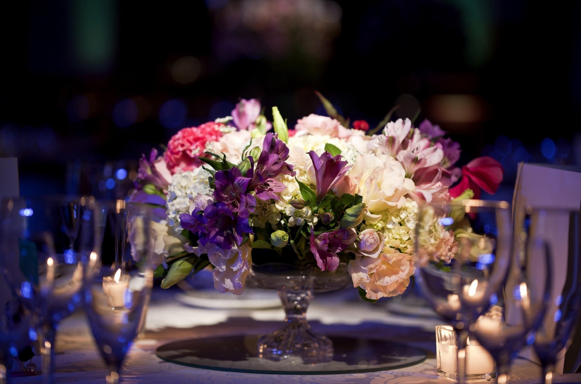 honey flower serving composition table hydrangea