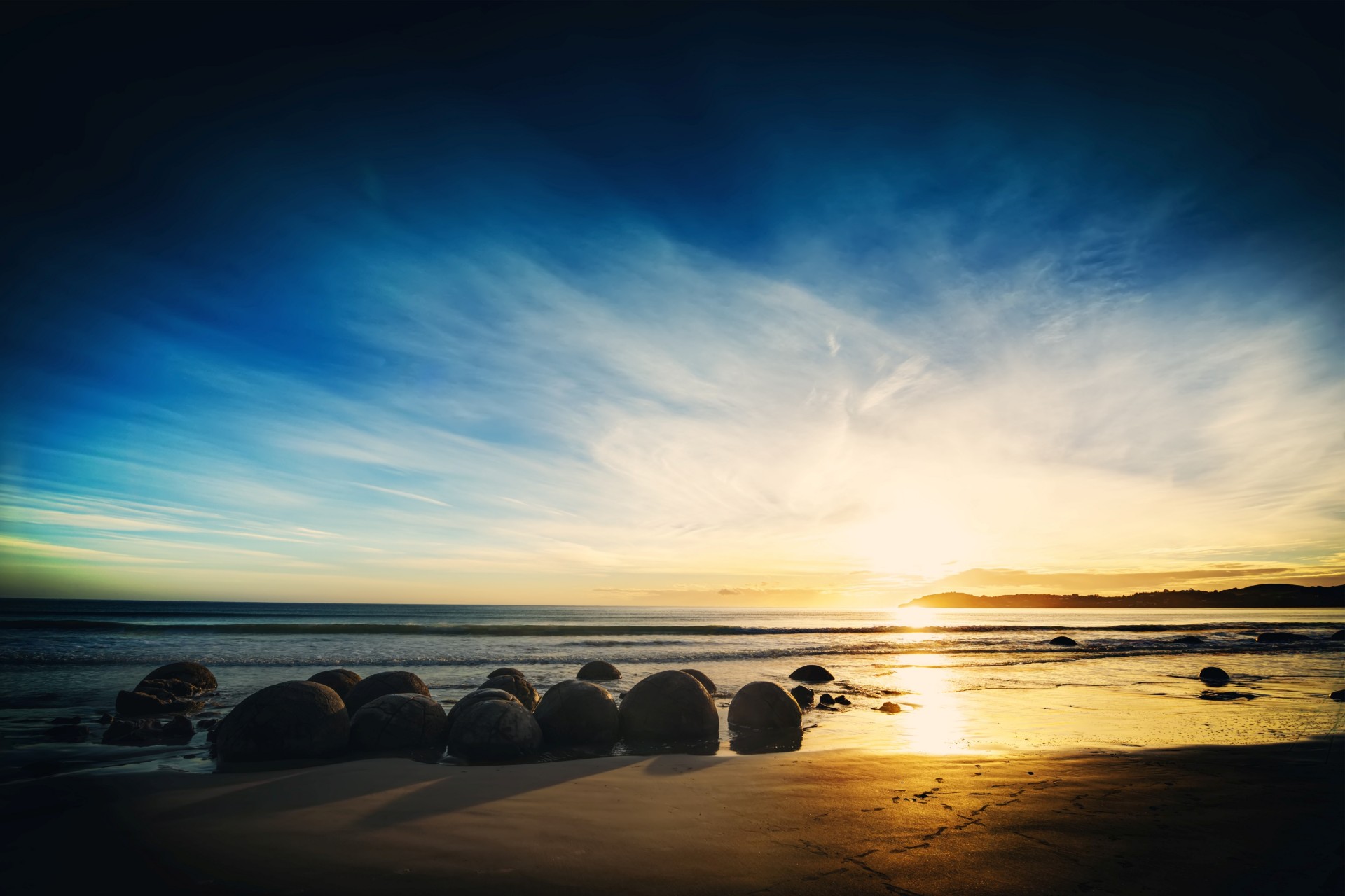 pierres grand écran plein écran paysage coucher de soleil nature fond papier peint eau ciel mer nuages sable horizon