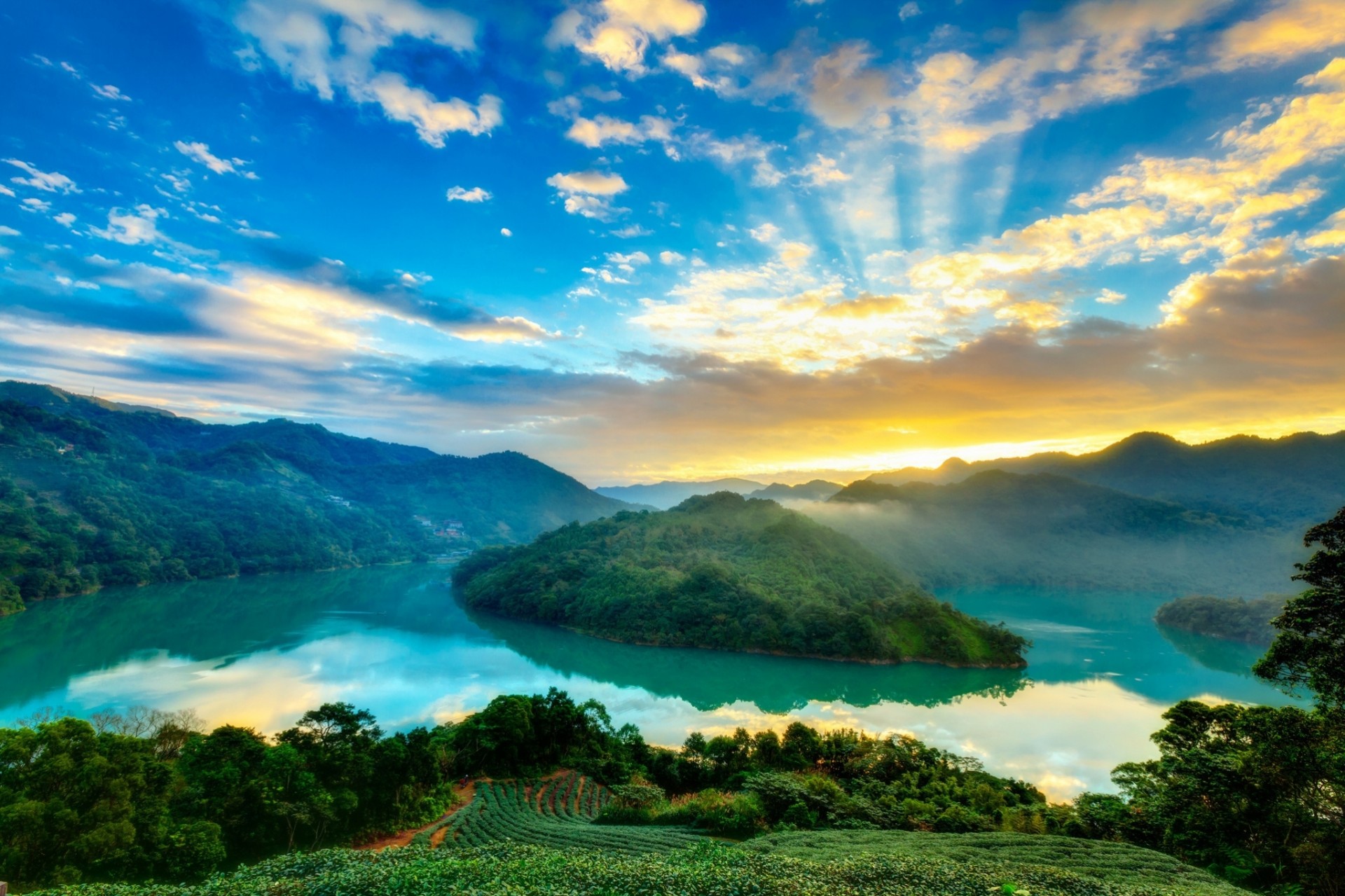 lake mountain island sunrise