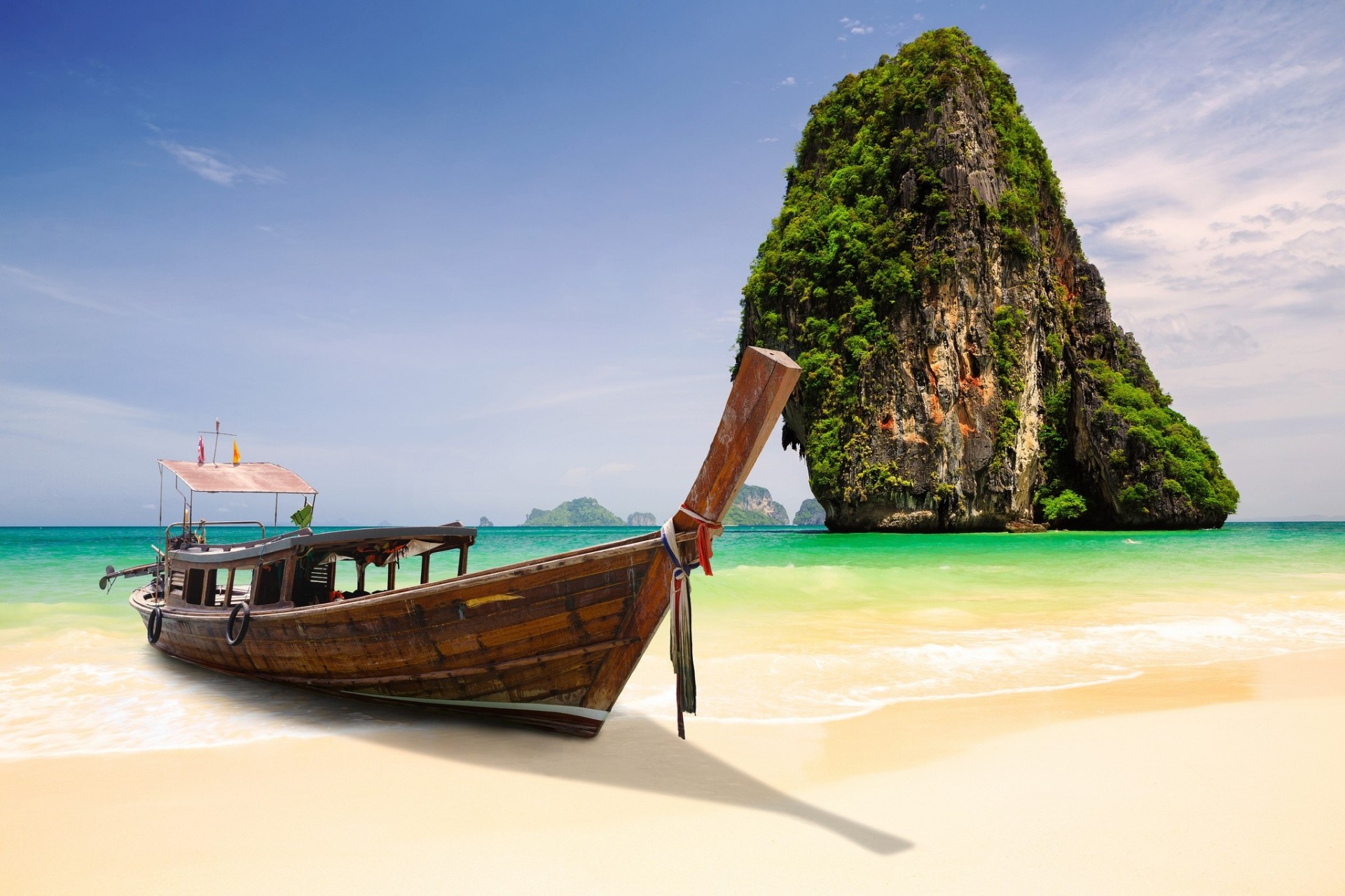 tailandia rocas isla krabi pang nga bay barco