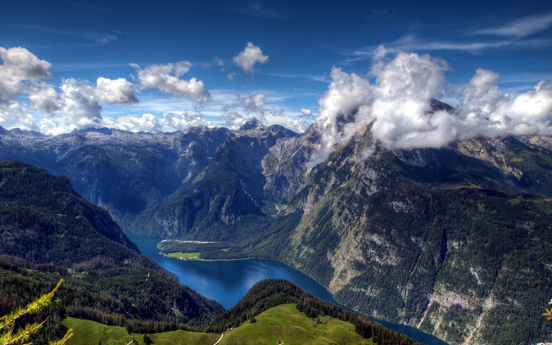 paysages montagnes nuages