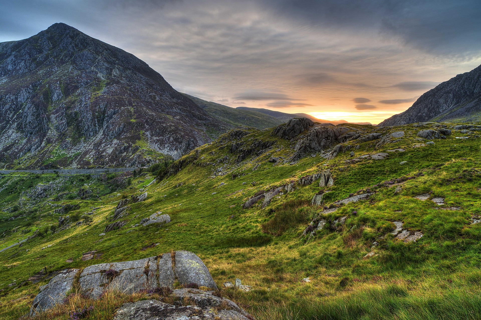 regno unito paesaggio montagne snowdonia rocce