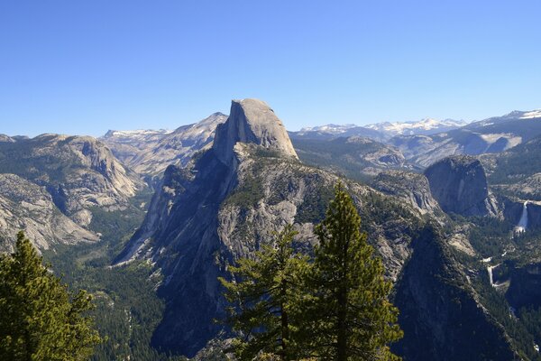 Vista delle bellissime scogliere dall alto