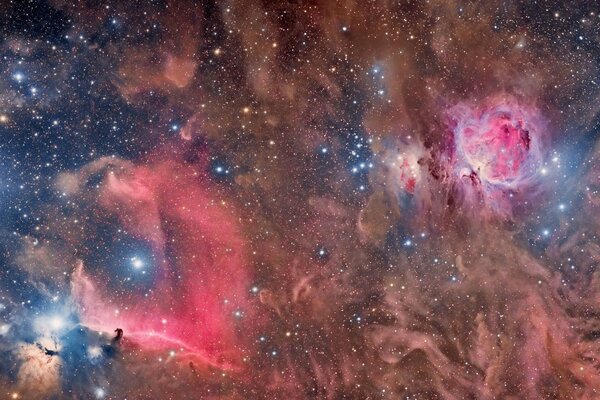 Estrellas en la nebulosa cósmica