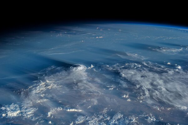 Foto di un ciclone sul pianeta Terra dallo spazio