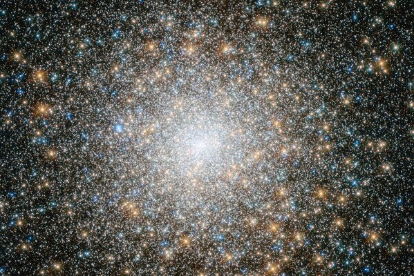 Ammasso di stelle vertiginose a gravità zero