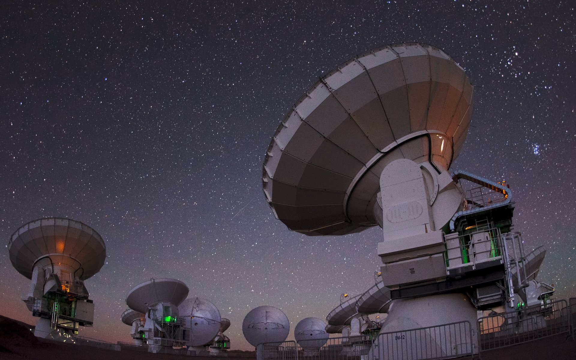 espacio telescopio cielo noche