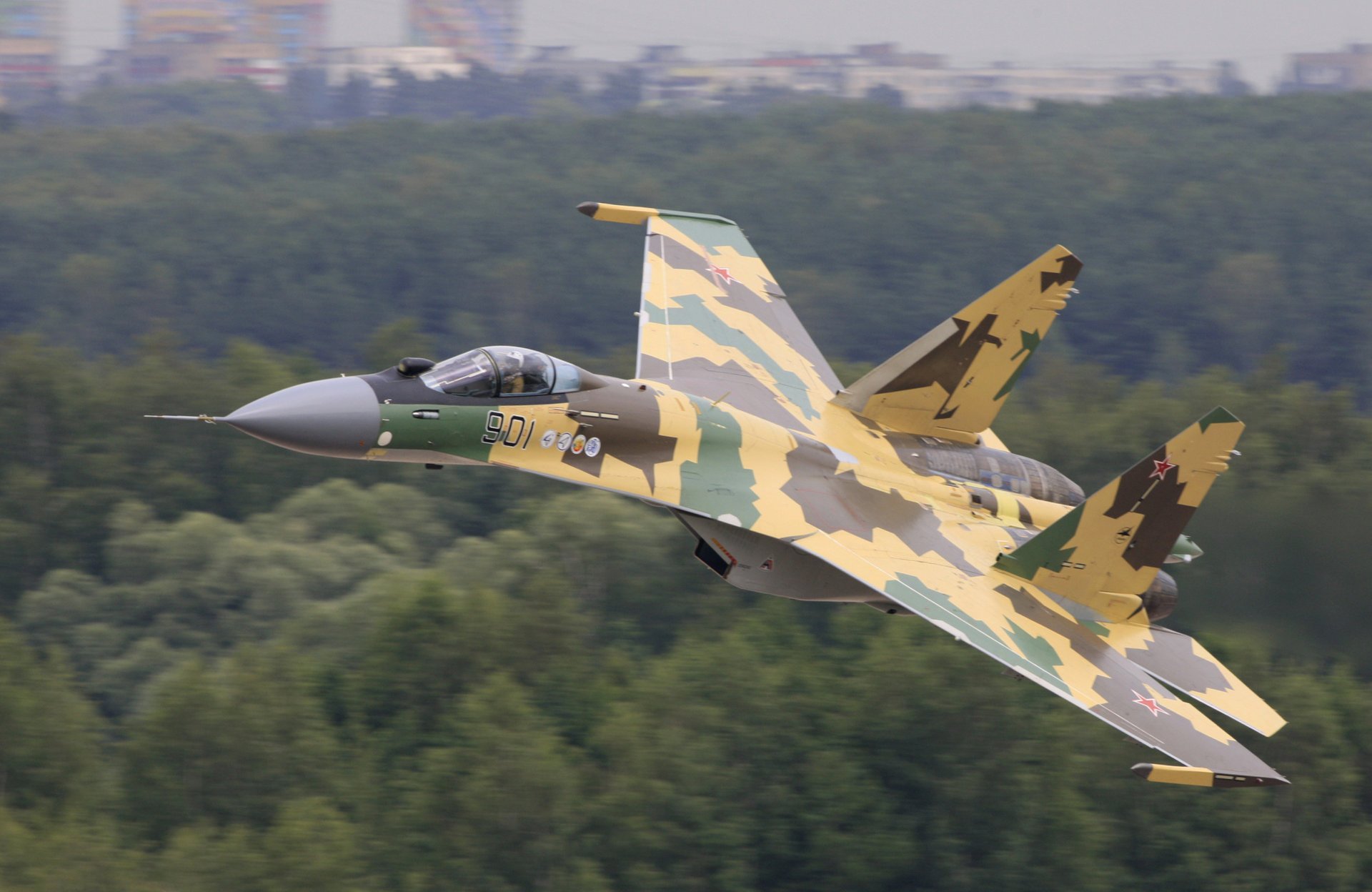 su-35 vuelo bosque velocidad