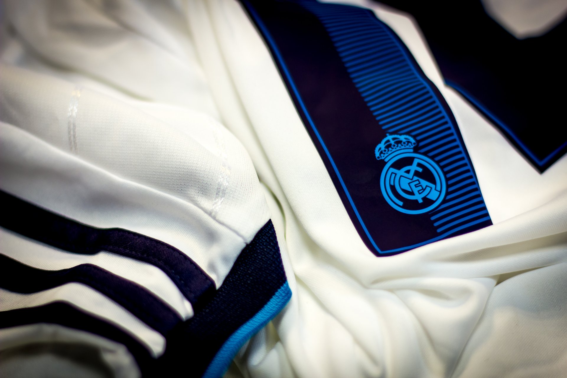 set real madrid football adidas police 2013 uniforme