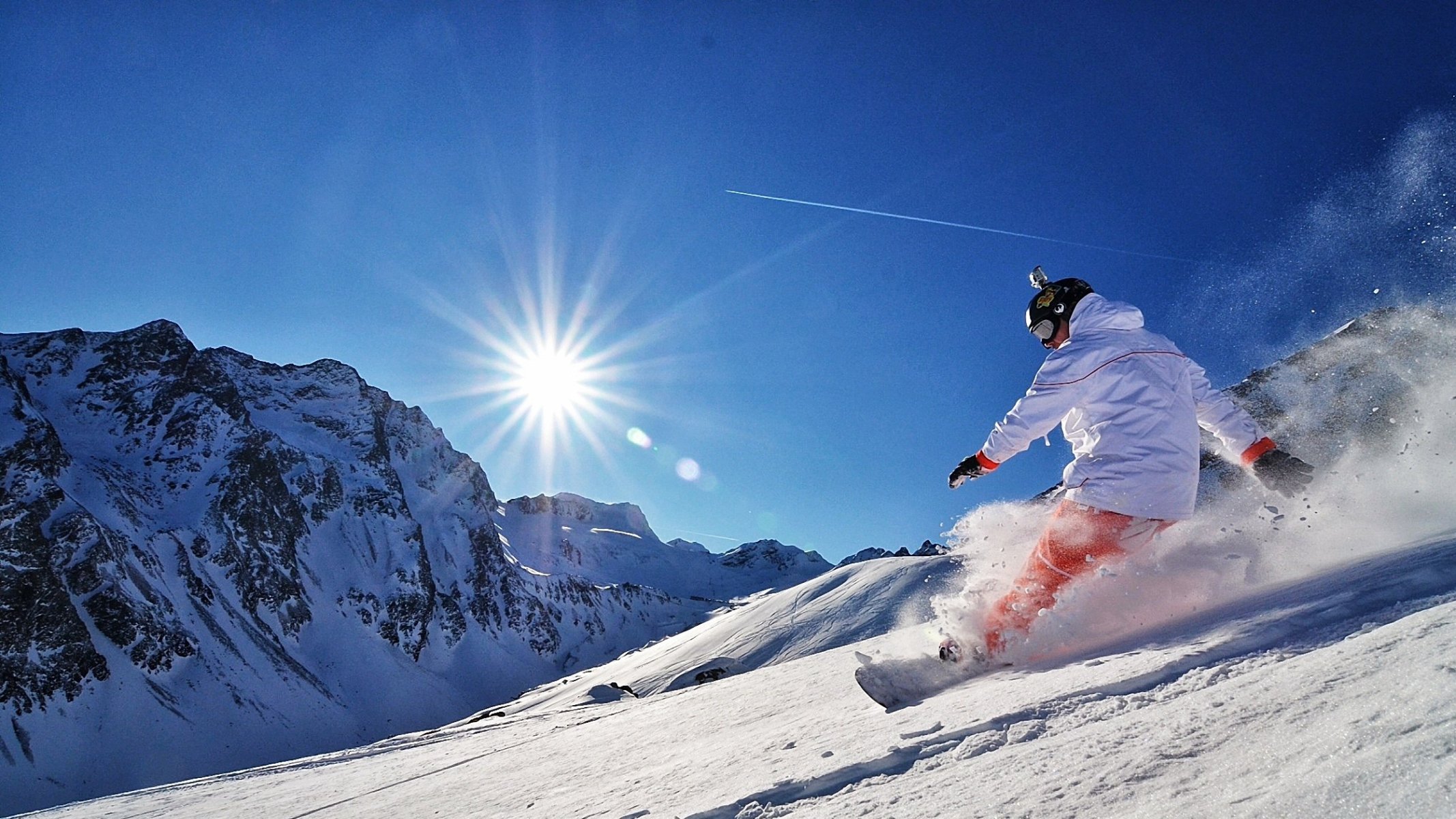 snowboard neige montagnes soleil retournement adrénaline gopro