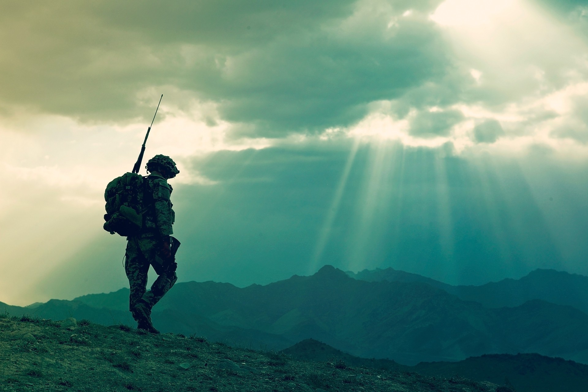 cielo guerra soldado moe paseo montaña militar