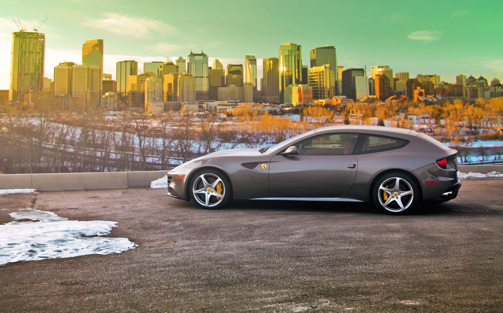 ferrari ferrari four parking ville ff neige lumière ferari