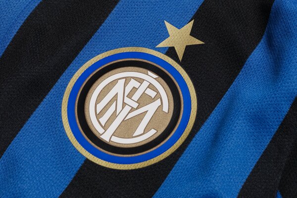 Painted emblem with blue and black stripes