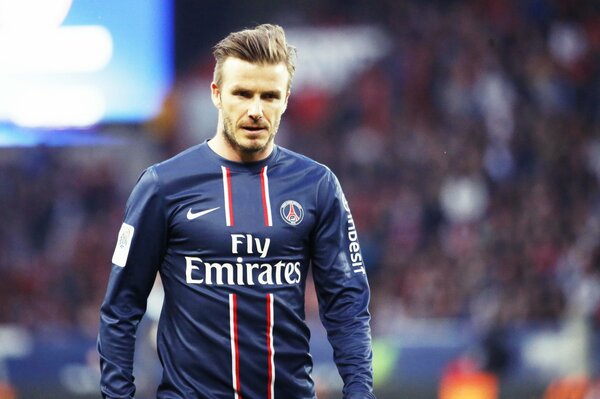 Le légendaire David Beckham de l équipe du PSG