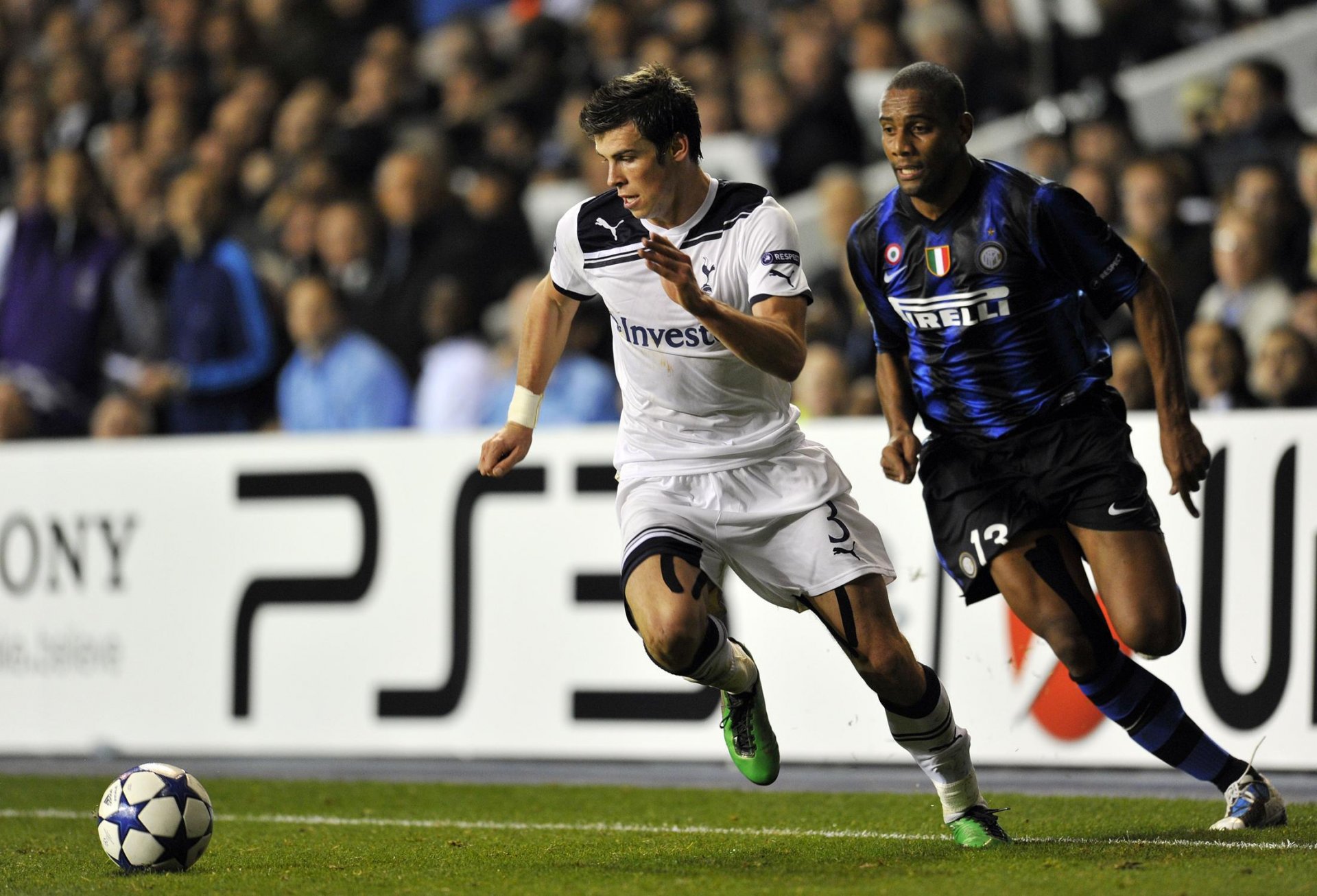 gareth bale maicon tottenham hotspur inter milan football