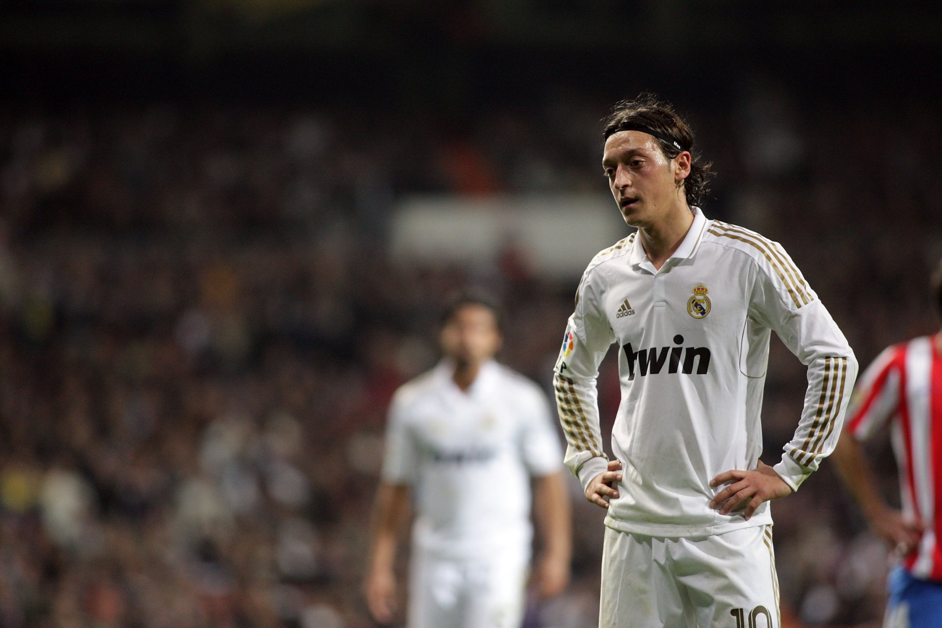 mesut özil football real madrid