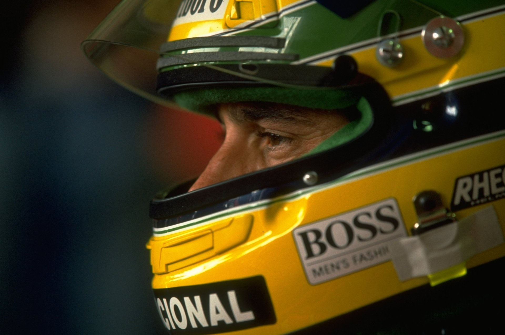 ayrton senna uomo pilota campione sguardo casco formula 1 f1 formula f1