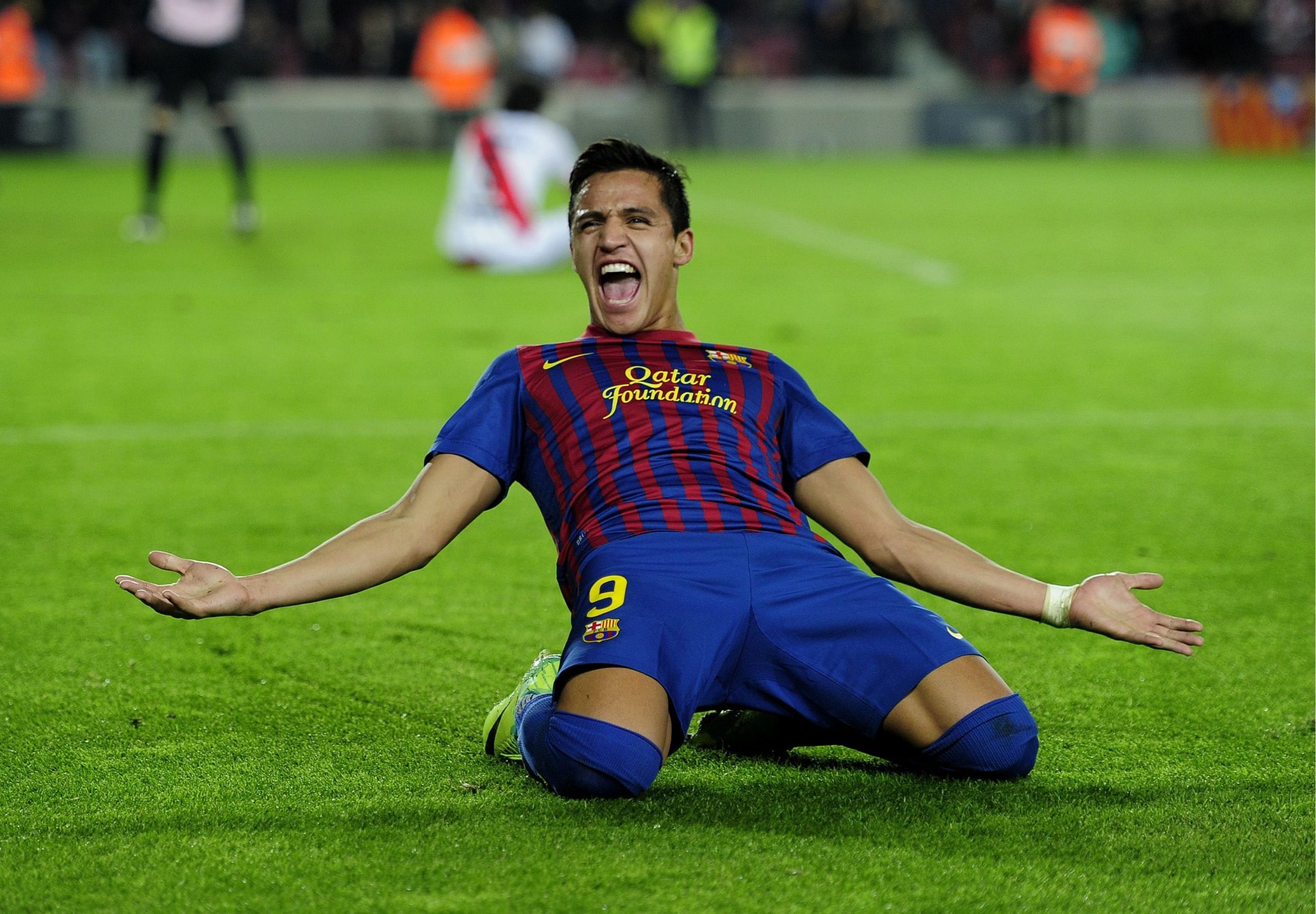 anches barcelona football alexis sanchez