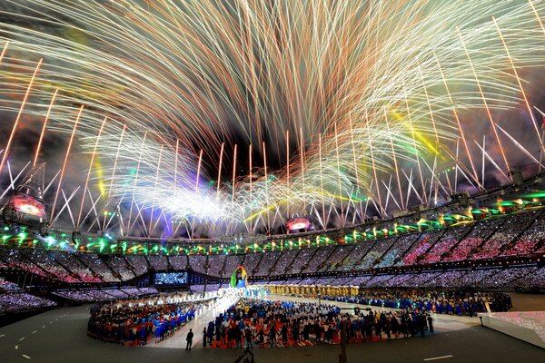 Abschluss der Olympischen Spiele in London. Feuerwerk