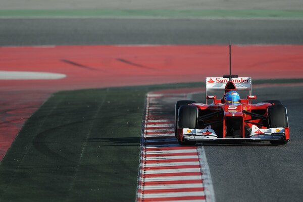 Voiture rouge Ferrari sport