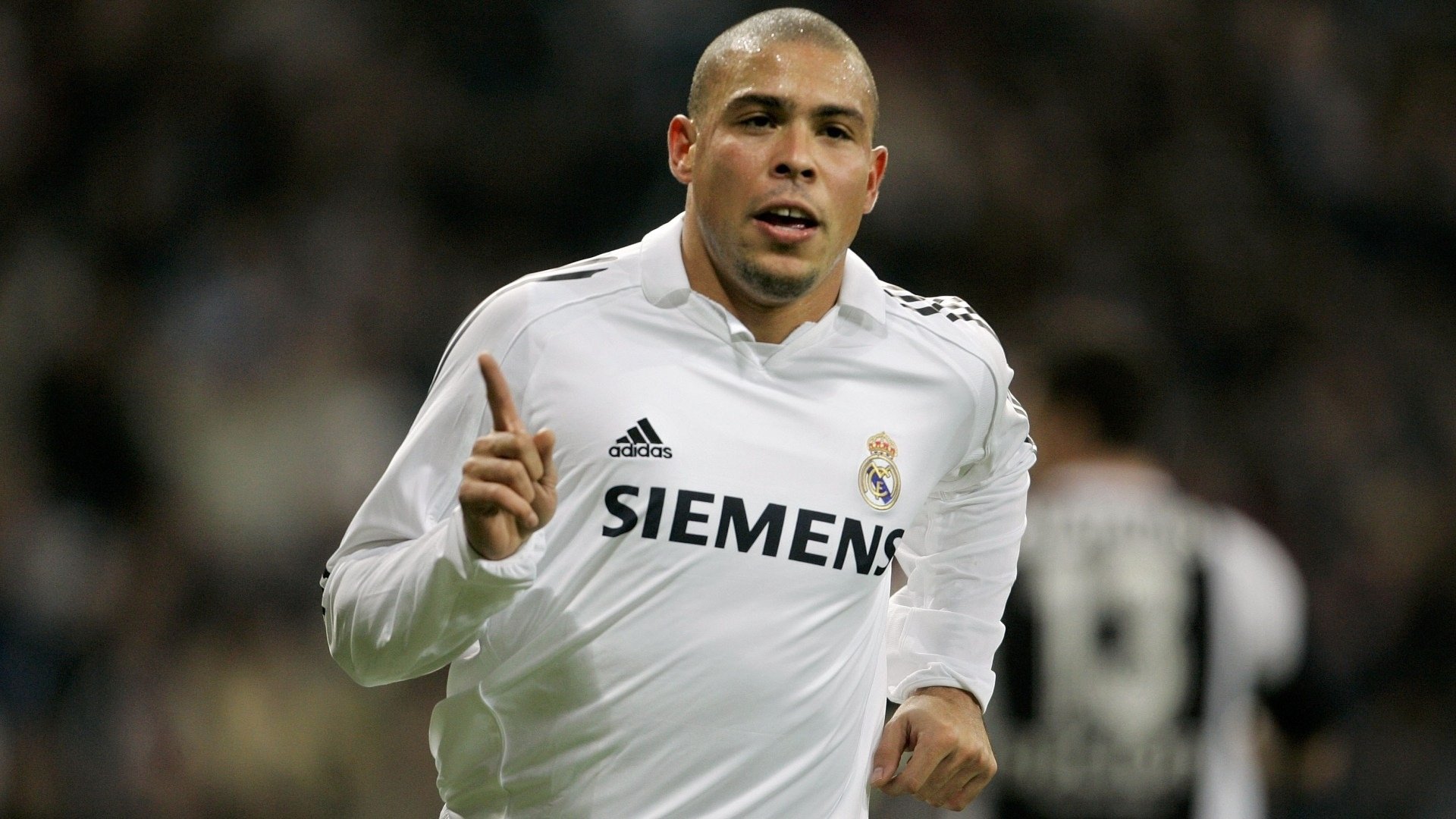 ronaldo ronaldo nibbler real madrid futbolista