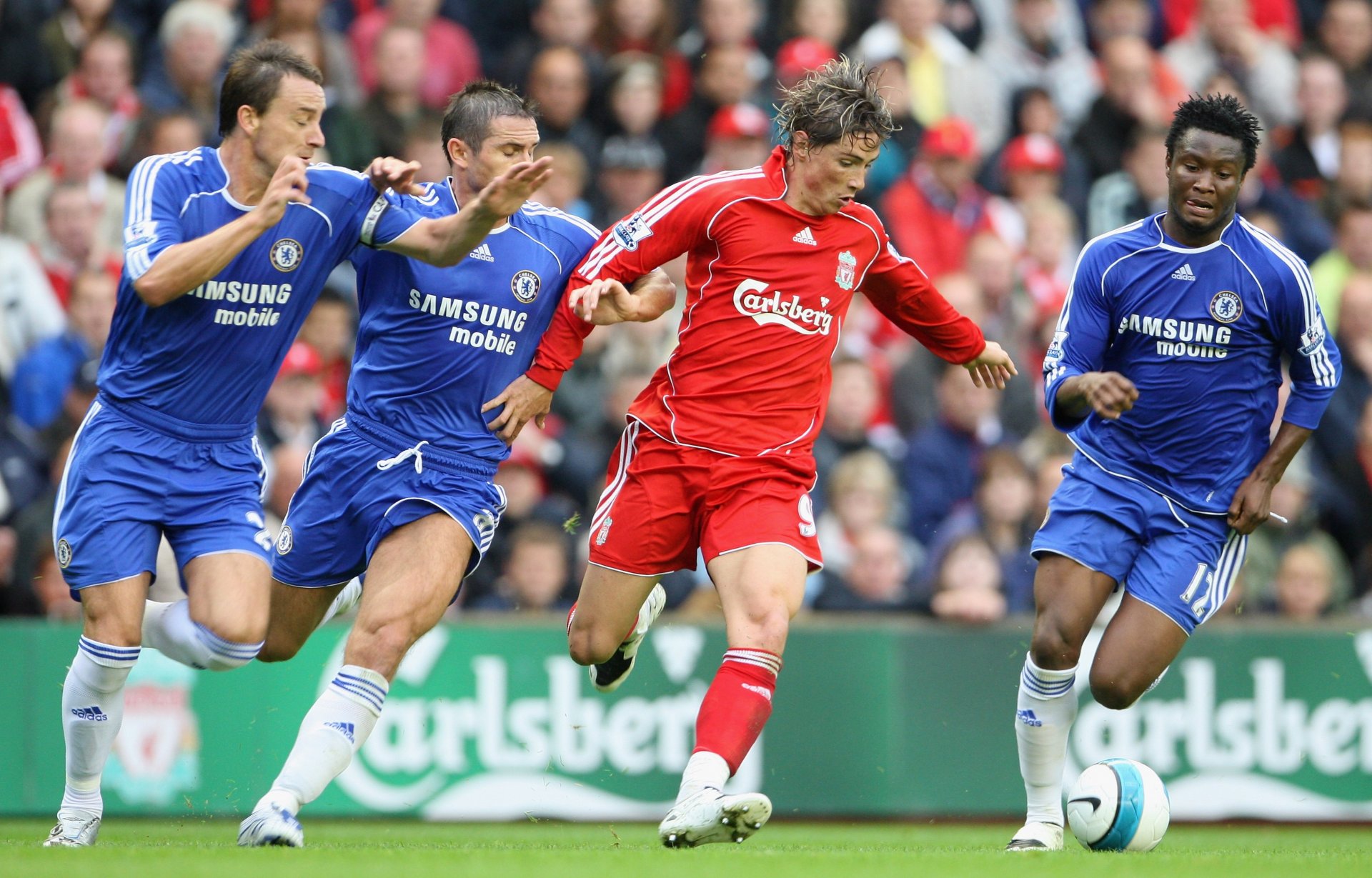 football club liverpool vs chelsea anfield fernando torres frank lampard john terry liverpool chelsea forward the field ball