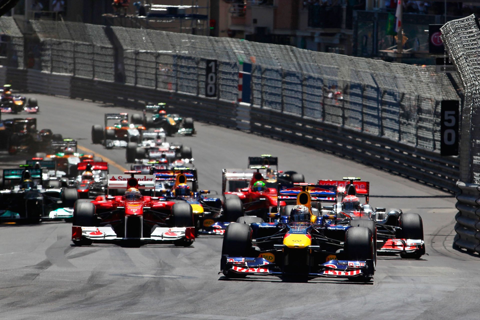 track track race start cars monaco grand prix monte carlo city circuit monaco circuit photo city buildings red bull racing renault red bull racing renault mercedes gp petronas formula one team mercedes-benz renault renault vodafone mpc