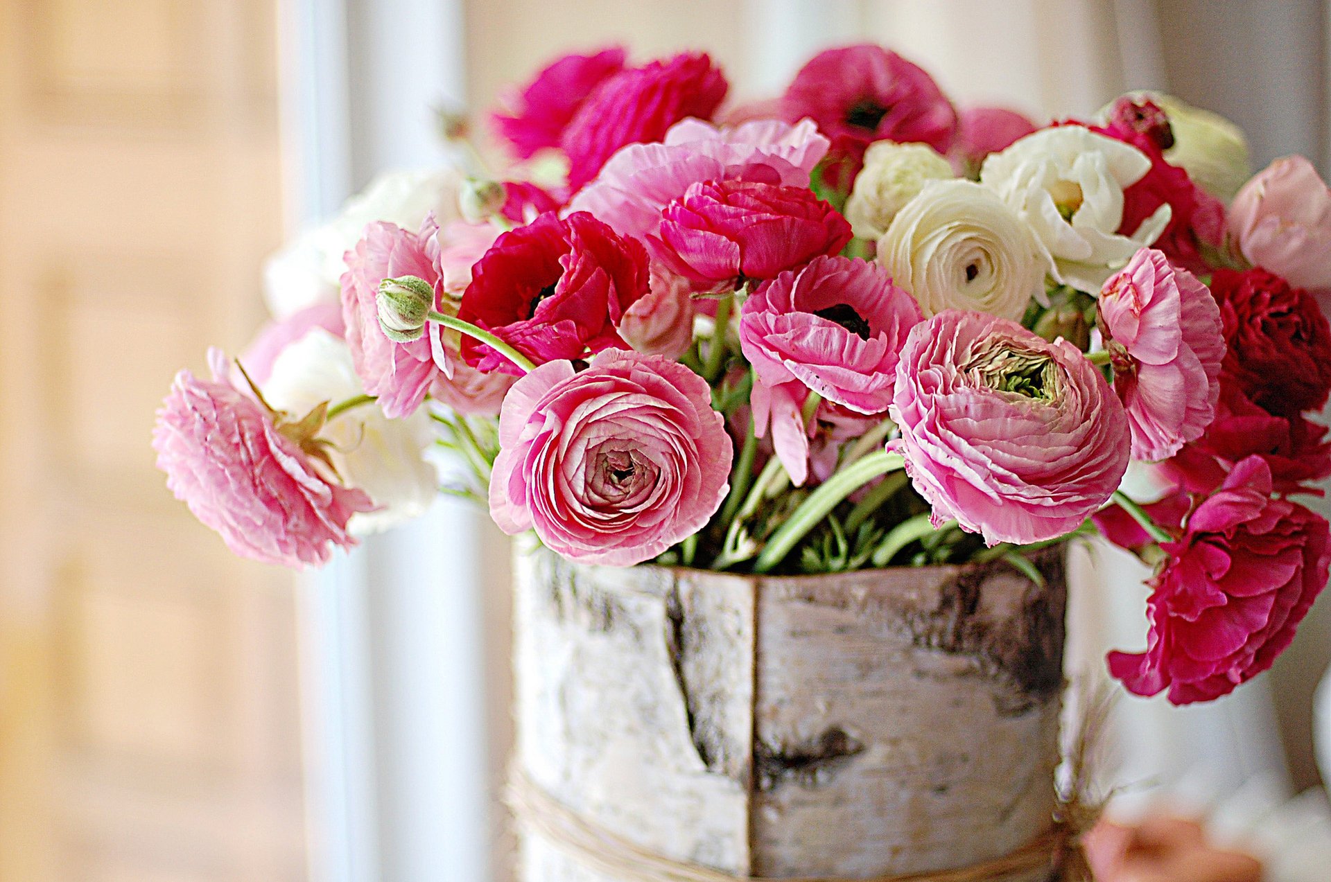 hot pink flower bouquet