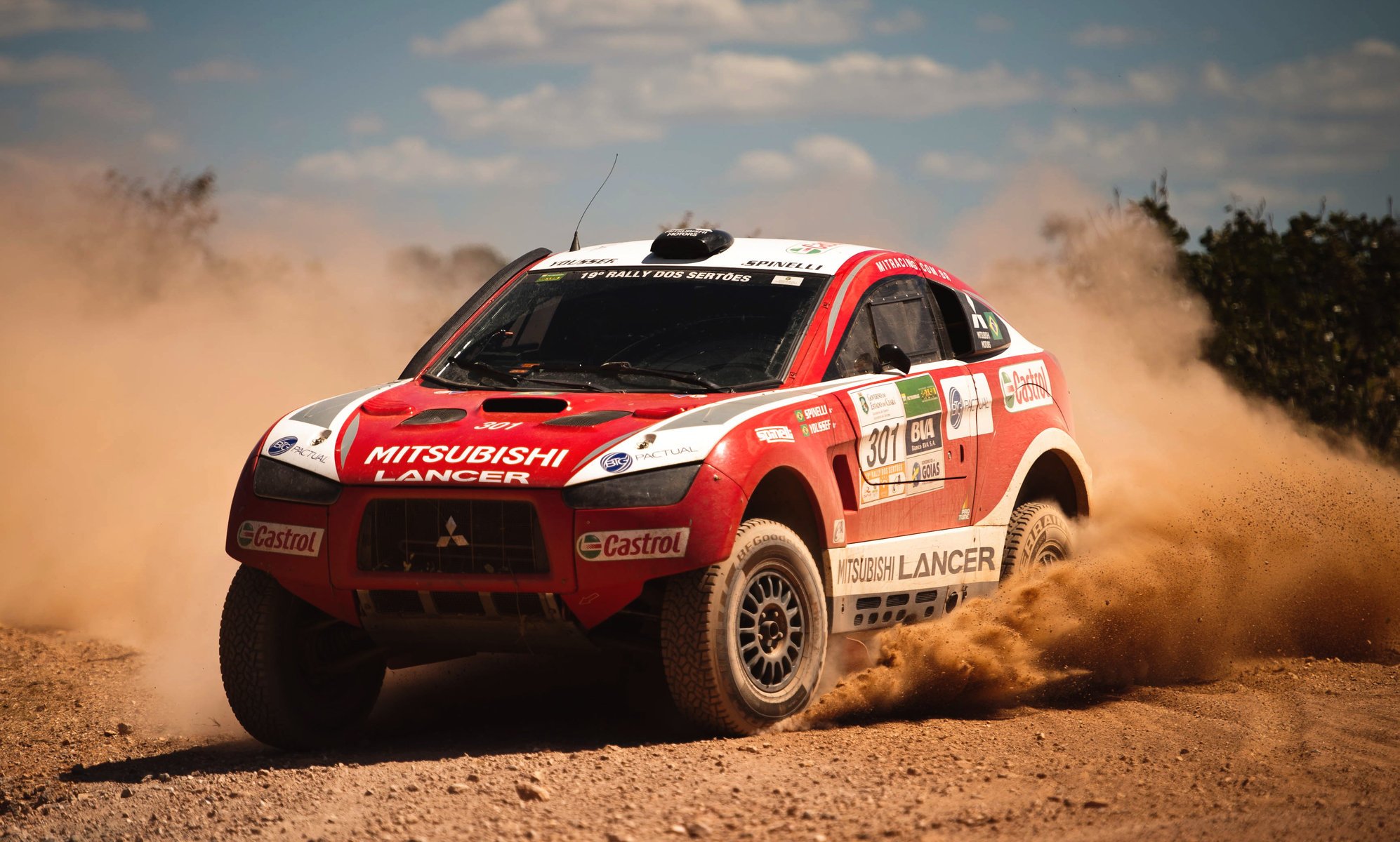 mitsubishi coche rally suv auto mitsubishi dakar