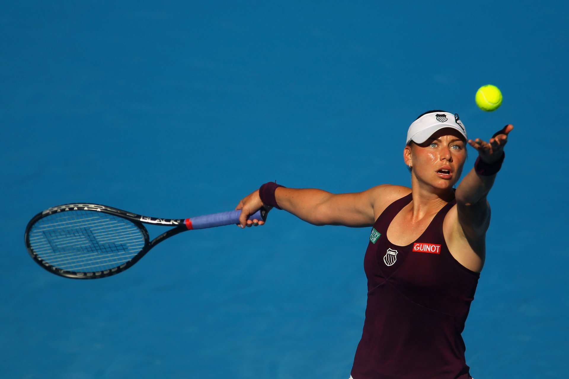 vera zvonareva tenis rakieta zamach